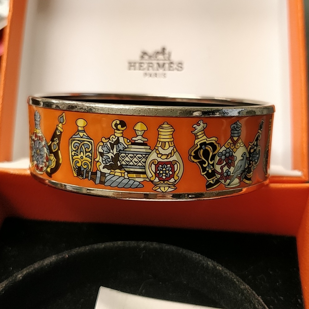 Hermes Enamel Bangle Bracelet PM Size